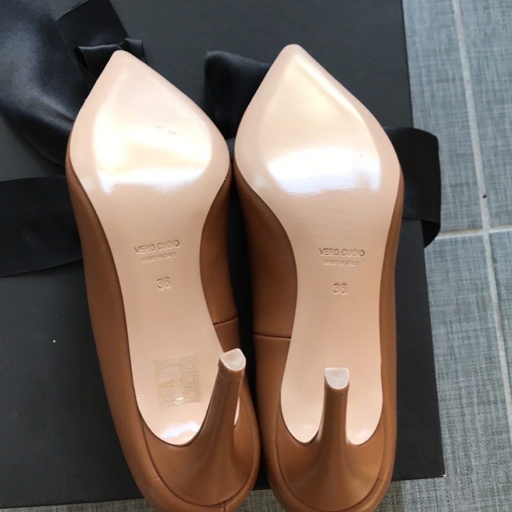 Marco Barbabella honey leather pumps Italy - Picture 7 of 9